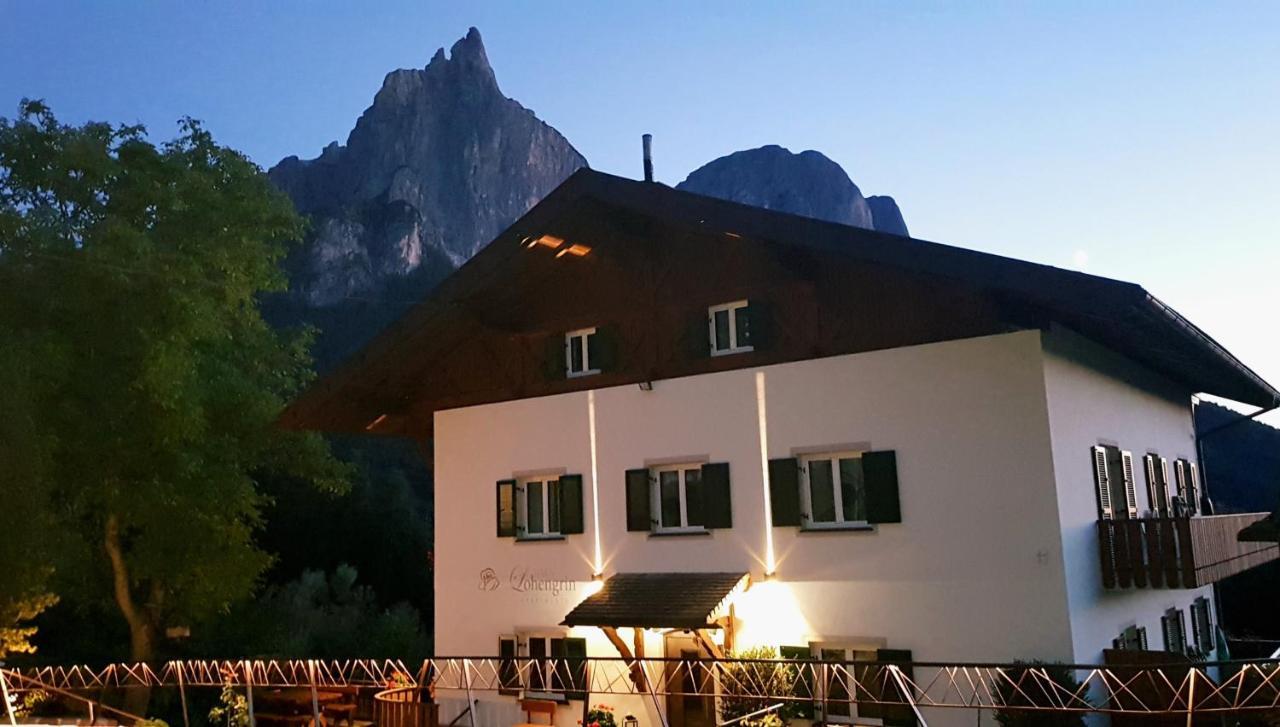 Haus Lohengrin Ferienwohnung 1 Siusi Luaran gambar